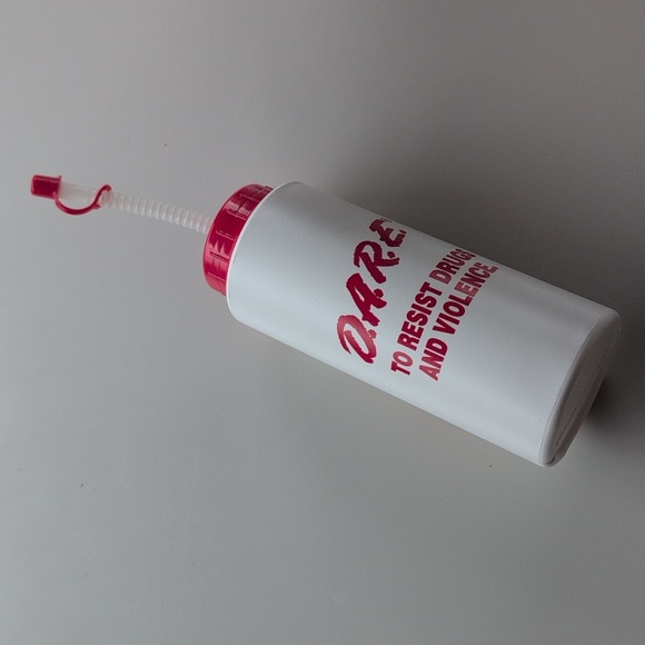 D.A.R.E. Vintage DARE White Water Bottle w/ Red letters - Picture 3 of 9